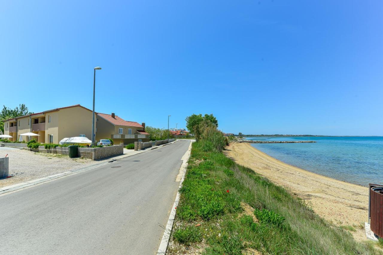 Apartments By The Sea Nin, Zadar - 13172 Bagian luar foto